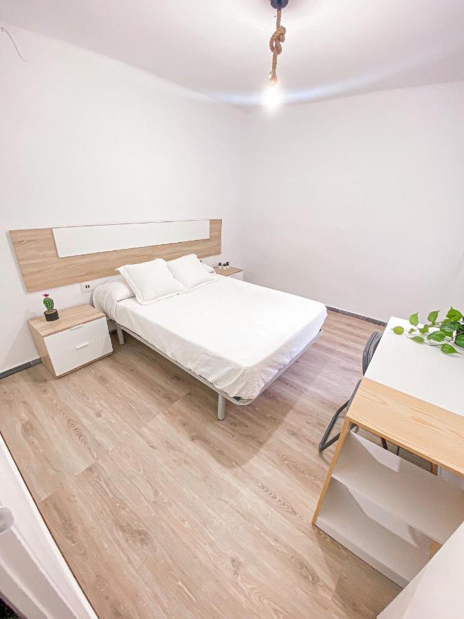 Apartamento Mirador De La Alcazaba Apartment Алмерия Екстериор снимка